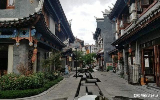 “村企共建”铺就乡村振兴路
